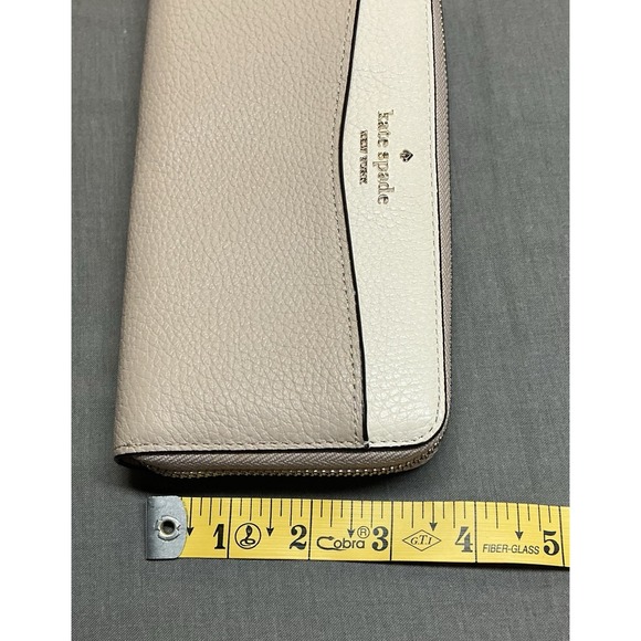 Kate Spade NY Leilia Continental Tan Pebbled Leather Bifold Wallet Zip Around - Picture 7 of 8
